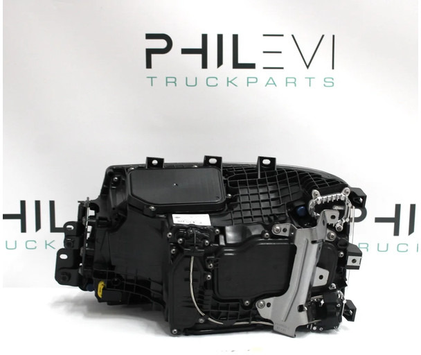 Scania NGS Koplamp Rechts 2674391 | 3148186 Nieuw - Esituled - Veoauto: pilt 2 Scania NGS Koplamp Rechts 2674391 | 3148186 Nieuw - Esituled - Veoauto: pilt 2