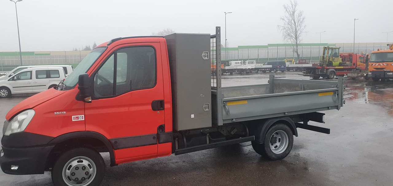 IVECO Daily 35C13 - Tarbesõiduk kallur: pilt 5 IVECO Daily 35C13 - Tarbesõiduk kallur: pilt 5