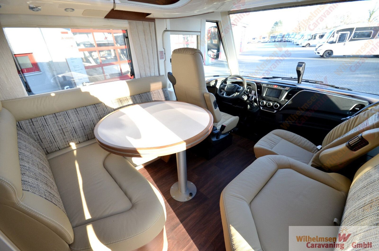Carthago chic s-plus I 50 LE Hubstützen| Fahrassi.|Komfo. - Täisintegreeritud matkaauto: pilt 5 Carthago chic s-plus I 50 LE Hubstützen| Fahrassi.|Komfo. - Täisintegreeritud matkaauto: pilt 5
