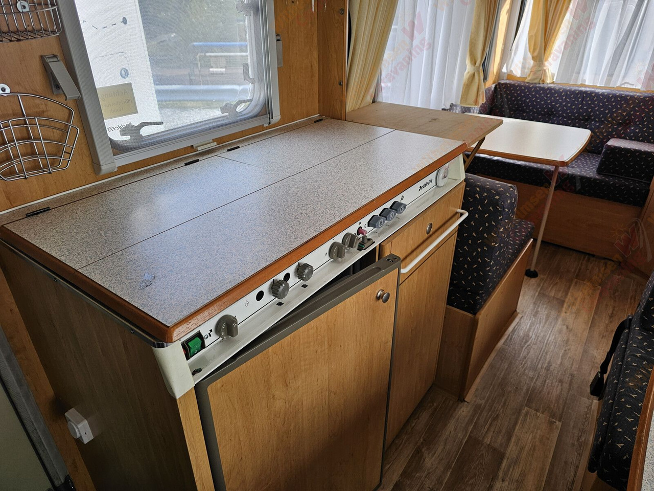 Alkooven DethleffsA 5820 6 Personen Zulassung: pilt 16