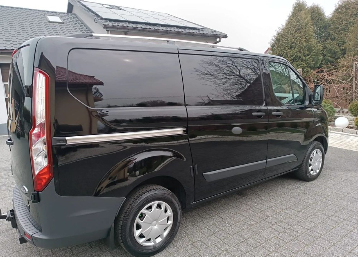 Ford Custon 2.0 130ps. z Niemiec Serwisowany w ASO Stan jak Nowy - Kaubik: pilt 2 Ford Custon 2.0 130ps. z Niemiec Serwisowany w ASO Stan jak Nowy - Kaubik: pilt 2