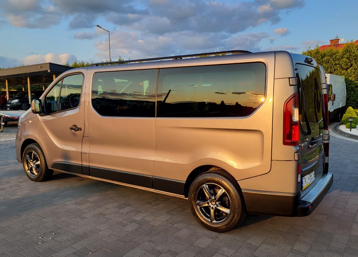 Renault Trafic Long 9-osobowy 2.0 150ps. - Meeskonnaauto: pilt 2 Renault Trafic Long 9-osobowy 2.0 150ps. - Meeskonnaauto: pilt 2