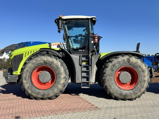 CLAAS 783 SSF 40 XERION Ohne Hacker - Traktor: pilt 1 CLAAS 783 SSF 40 XERION Ohne Hacker - Traktor: pilt 1