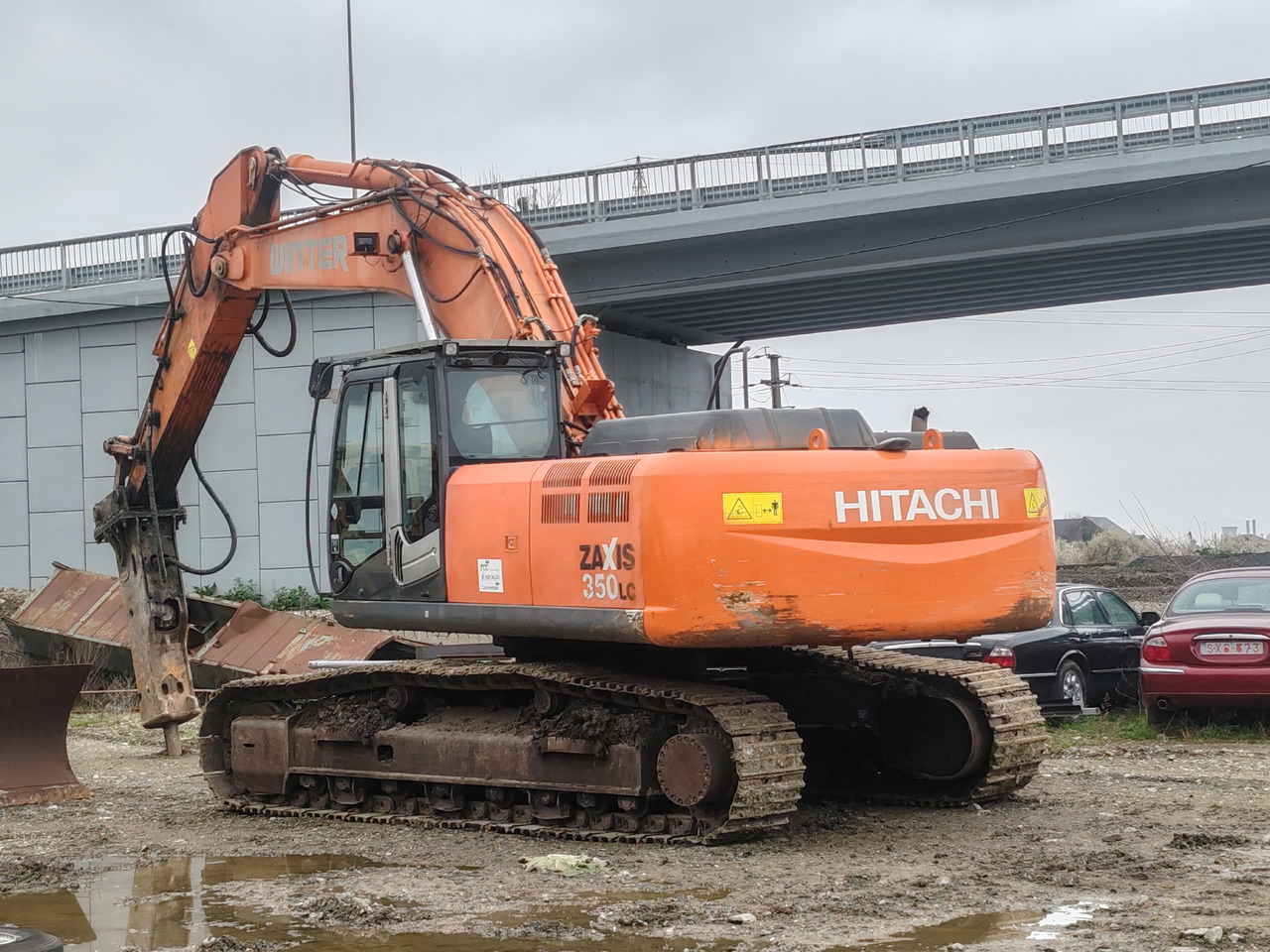 Hitachi ZX350LC-3 - Lintekskavaator: pilt 5 Hitachi ZX350LC-3 - Lintekskavaator: pilt 5