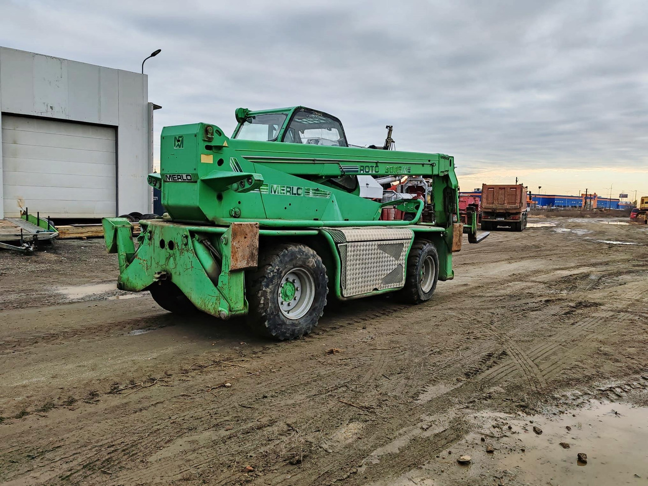 Merlo Roto 30.16K - Teleskooprataslaadur: pilt 4 Merlo Roto 30.16K - Teleskooprataslaadur: pilt 4