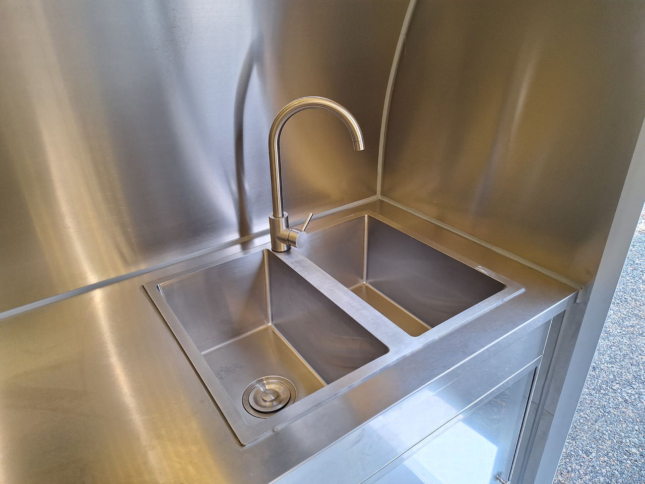 Deli Star EasyGo 280 - EU standards - Toitlustus haagis: pilt 3 Deli Star EasyGo 280 - EU standards - Toitlustus haagis: pilt 3