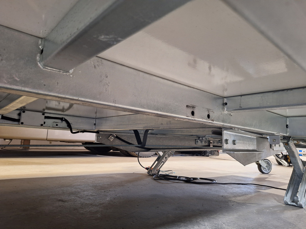 Deli Star Trailer Deli Bakery 4000 - Toitlustus haagis: pilt 4 Deli Star Trailer Deli Bakery 4000 - Toitlustus haagis: pilt 4