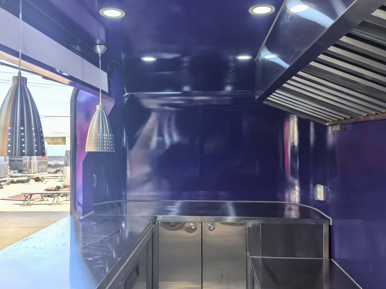 Deli Star Trailer Futura 4000 - EU standards - Toitlustus haagis: pilt 4 Deli Star Trailer Futura 4000 - EU standards - Toitlustus haagis: pilt 4