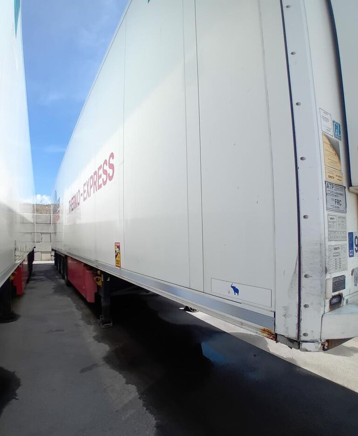 SCHMITZ Schmitz Cargobull - Poolhaagis: pilt 3 SCHMITZ Schmitz Cargobull - Poolhaagis: pilt 3