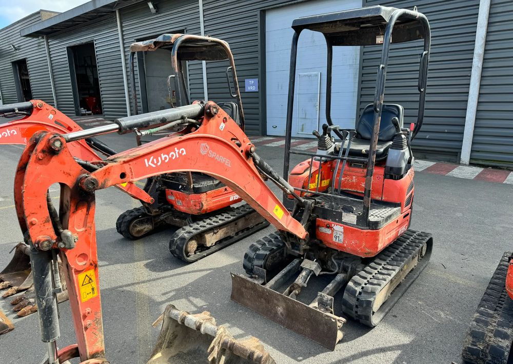 Kubota U15-3 - Lintekskavaator: pilt 2 Kubota U15-3 - Lintekskavaator: pilt 2