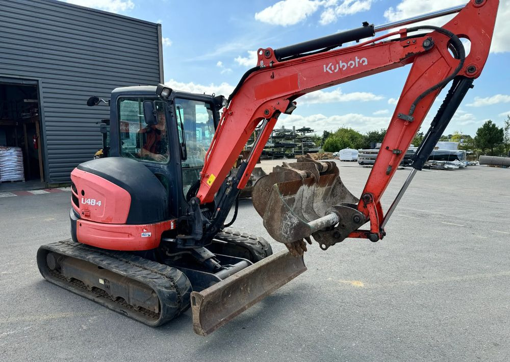 Kubota U48-4 - Lintekskavaator: pilt 1 Kubota U48-4 - Lintekskavaator: pilt 1