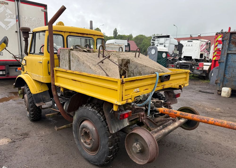 Mercedes-Benz UNIMOG 406B - Madelveok/ Platvormveok: pilt 3 Mercedes-Benz UNIMOG 406B - Madelveok/ Platvormveok: pilt 3