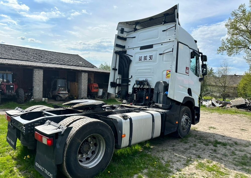 Renault T460 - Sadulveok: pilt 4 Renault T460 - Sadulveok: pilt 4