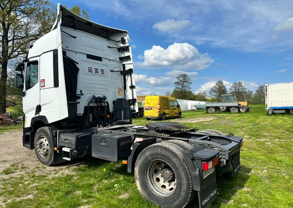 Renault T460 - Sadulveok: pilt 3 Renault T460 - Sadulveok: pilt 3