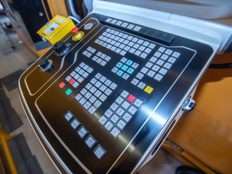 DMG Mori NTX 1000 - Metallitöötlusmasin: pilt 3 DMG Mori NTX 1000 - Metallitöötlusmasin: pilt 3
