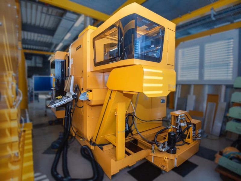 DMG Mori NTX 1000 - Metallitöötlusmasin: pilt 5 DMG Mori NTX 1000 - Metallitöötlusmasin: pilt 5
