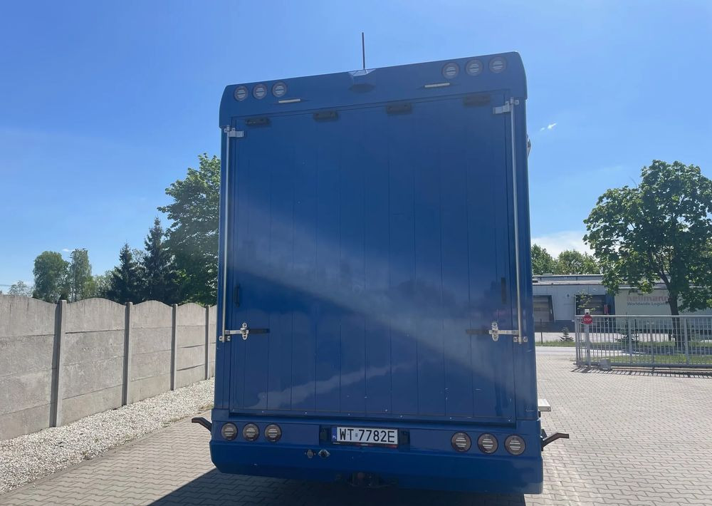 MAN TGL 12.250/ KONIOWÓZ- ROELOFSEN/ 4 KONIE/ - Hobuseauto: pilt 5 MAN TGL 12.250/ KONIOWÓZ- ROELOFSEN/ 4 KONIE/ - Hobuseauto: pilt 5