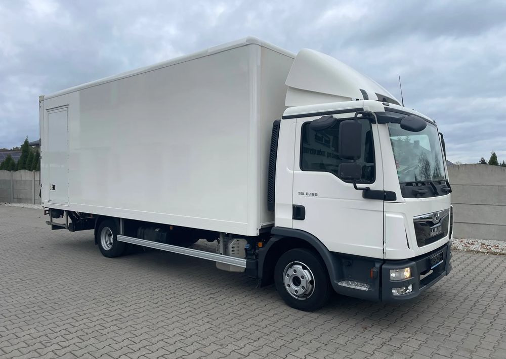MAN TGL 8.190 KLIMA , PODUSZKI! - Kasti veoauto: pilt 4 MAN TGL 8.190 KLIMA , PODUSZKI! - Kasti veoauto: pilt 4
