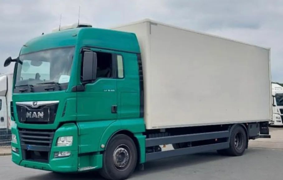 MAN TGX 18.420/ KONTENER 7,2m - Kasti veoauto: pilt 1 MAN TGX 18.420/ KONTENER 7,2m - Kasti veoauto: pilt 1