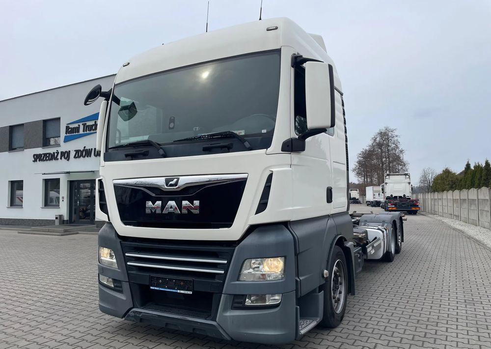 MAN TGX XLX 26.420 BDF, MULTI Wechsler - Kabiinišassiiga veoauto: pilt 1 MAN TGX XLX 26.420 BDF, MULTI Wechsler - Kabiinišassiiga veoauto: pilt 1
