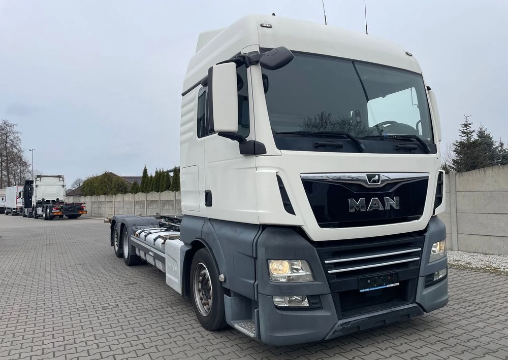 MAN TGX XLX 26.420 BDF, MULTI Wechsler - Kabiinišassiiga veoauto: pilt 2 MAN TGX XLX 26.420 BDF, MULTI Wechsler - Kabiinišassiiga veoauto: pilt 2
