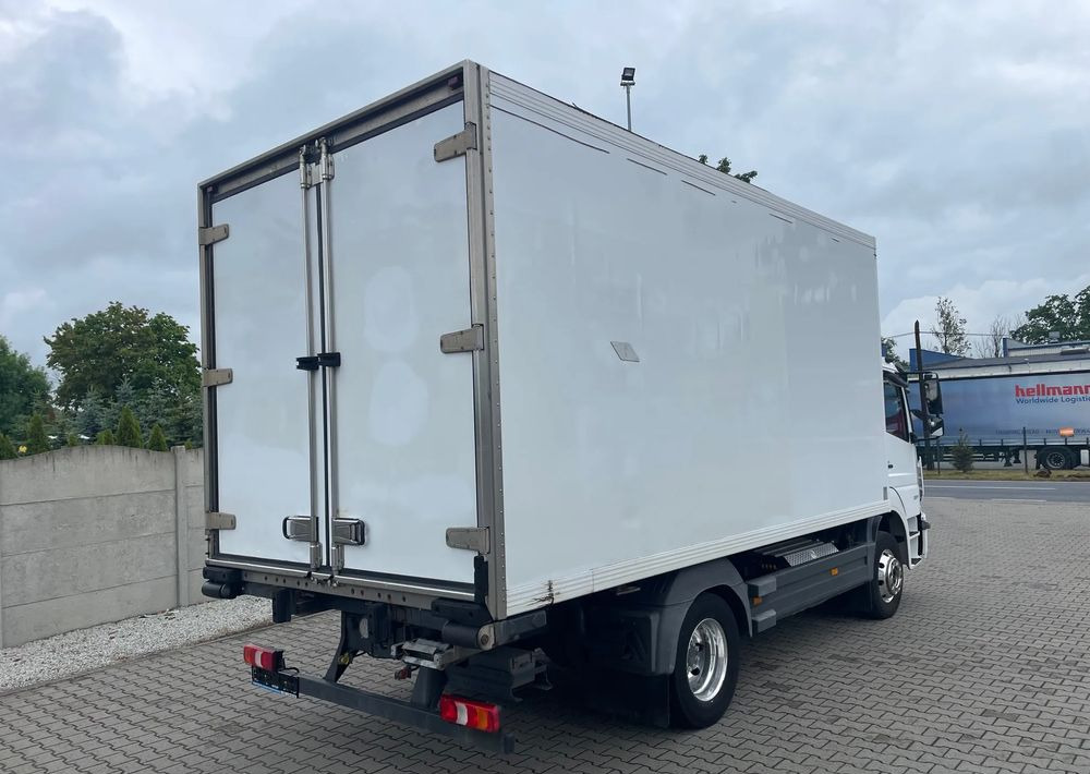 Mercedes-Benz ATEGO 1227 CHŁODNIA HAKOWA / HAKÓWKA - Külmutiga veoauto: pilt 5 Mercedes-Benz ATEGO 1227 CHŁODNIA HAKOWA / HAKÓWKA - Külmutiga veoauto: pilt 5