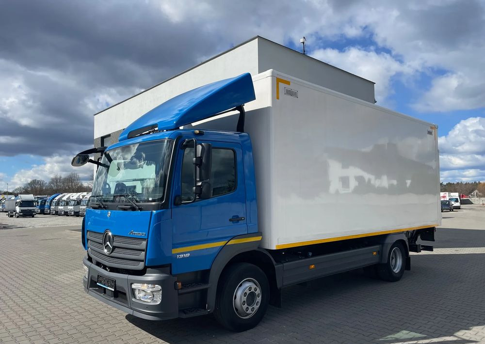 Mercedes-Benz ATEGO 1318, kontener 6,2m, ładowność 7,5 tony! - Kasti veoauto: pilt 2 Mercedes-Benz ATEGO 1318, kontener 6,2m, ładowność 7,5 tony! - Kasti veoauto: pilt 2