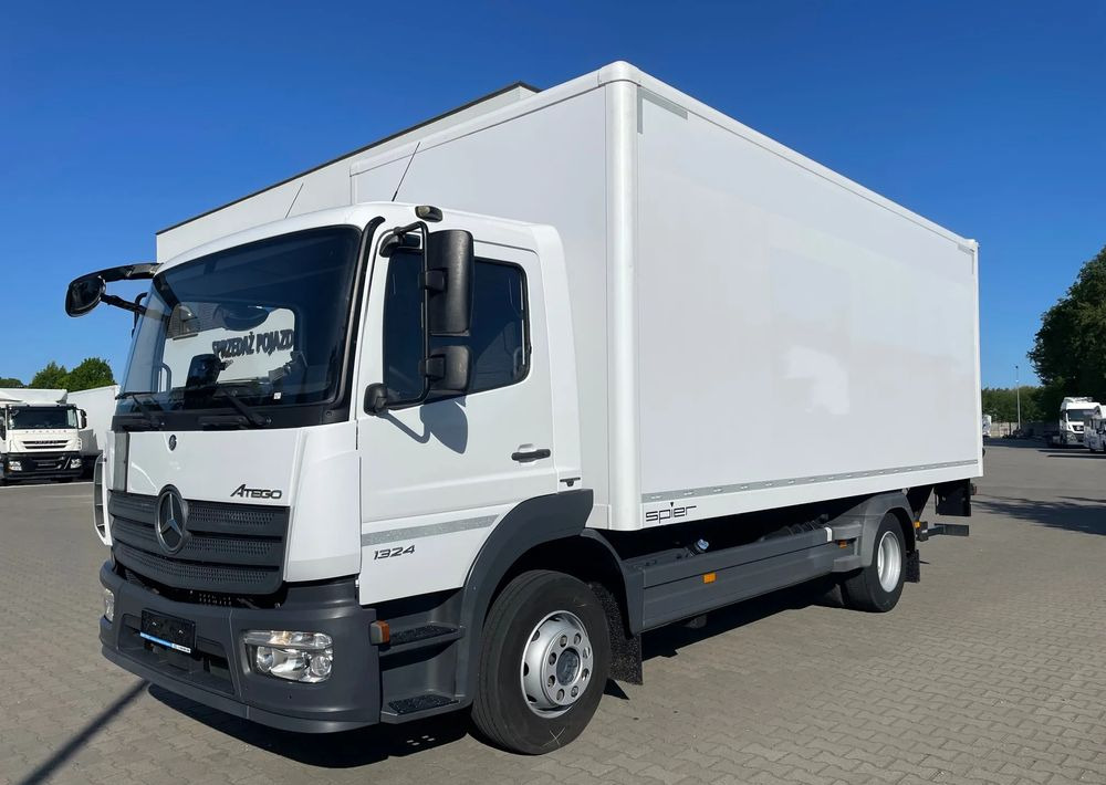 Mercedes-Benz ATEGO 1324, 15 EUROPALET, ŁADOWNOŚĆ 7,5 T - Kasti veoauto: pilt 2 Mercedes-Benz ATEGO 1324, 15 EUROPALET, ŁADOWNOŚĆ 7,5 T - Kasti veoauto: pilt 2