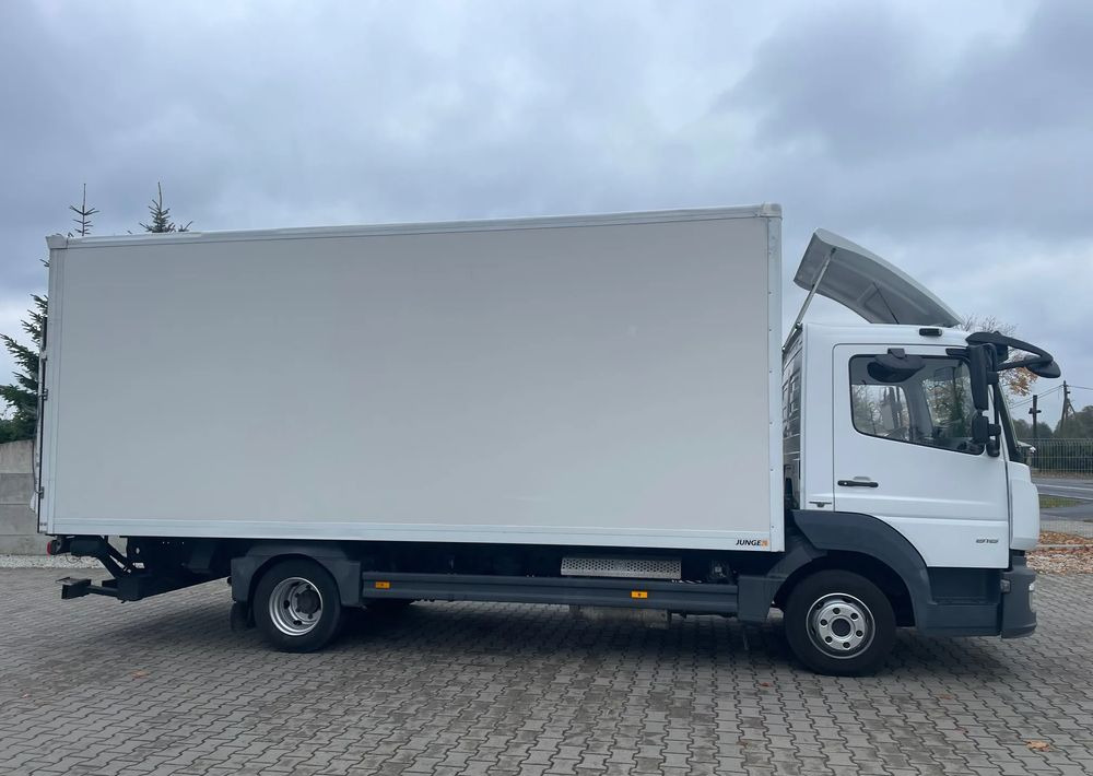 Mercedes-Benz ATEGO 816 DMC 8600 kg - Kasti veoauto: pilt 4 Mercedes-Benz ATEGO 816 DMC 8600 kg - Kasti veoauto: pilt 4