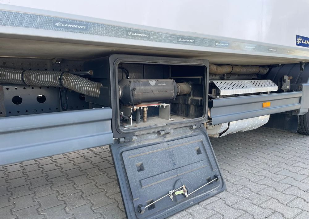 Mercedes-Benz ATEGO 818, IZOTERMA OGRZEWANA! - Kasti veoauto: pilt 4 Mercedes-Benz ATEGO 818, IZOTERMA OGRZEWANA! - Kasti veoauto: pilt 4