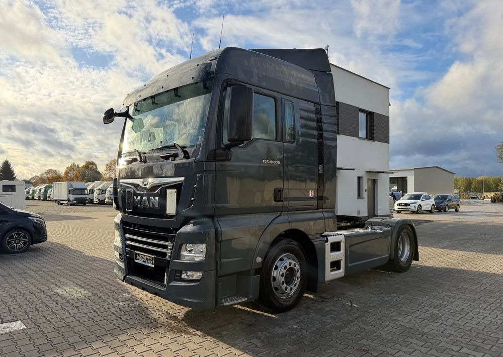 MAN TGX XLX 18.500/ RETARDER - Sadulveok: pilt 4 MAN TGX XLX 18.500/ RETARDER - Sadulveok: pilt 4