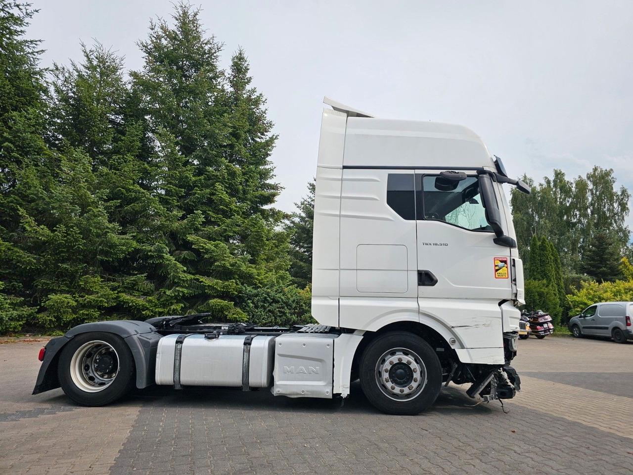 MAN TGX 18.510 XXL INTARDER - Motor , Rahmen 100% OK - Sadulveok: pilt 3 MAN TGX 18.510 XXL INTARDER - Motor , Rahmen 100% OK - Sadulveok: pilt 3