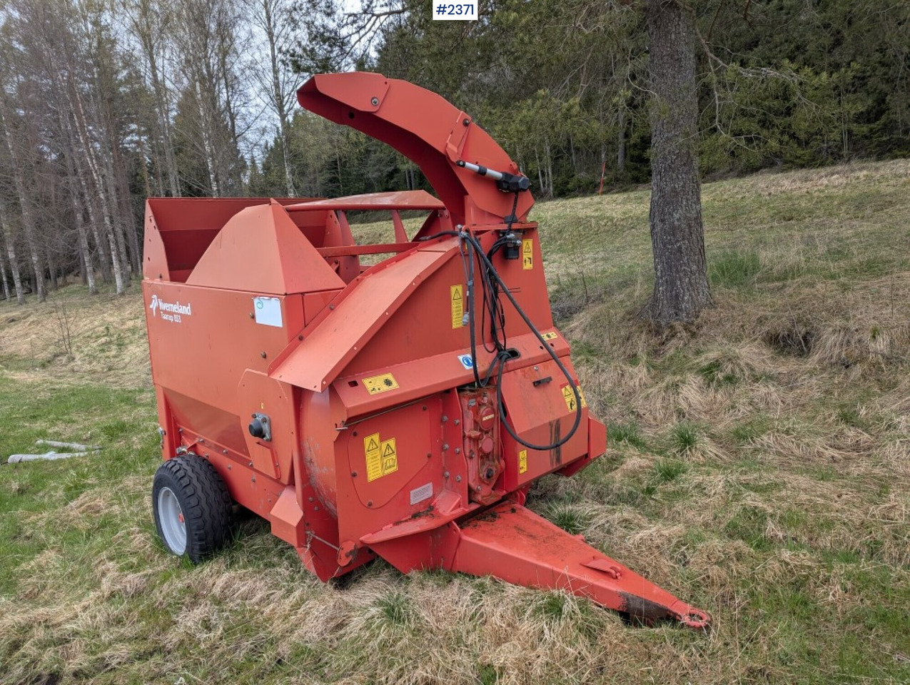 Bale cutter / Feed shredder Kverneland Taarup 853 - Kaarutusseadmed: pilt 1 Bale cutter / Feed shredder Kverneland Taarup 853 - Kaarutusseadmed: pilt 1
