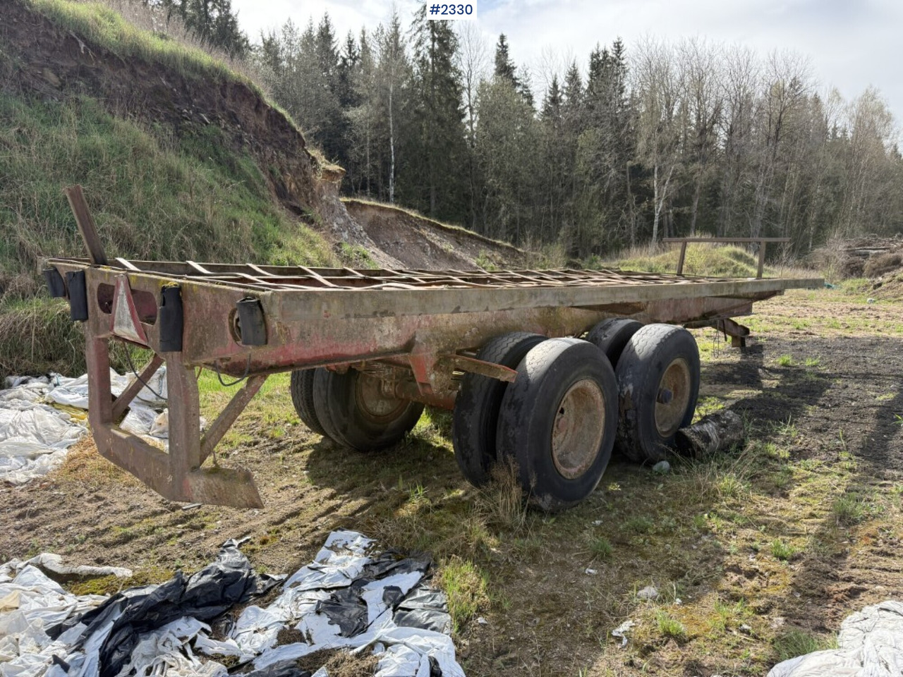 Bale transport Boggie - Põllutöö tõstuk-järelhaagis/ Kallur: pilt 4 Bale transport Boggie - Põllutöö tõstuk-järelhaagis/ Kallur: pilt 4