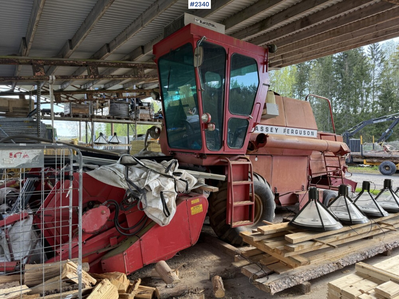 Combine, Massey Ferguson 440-8 - Kombain: pilt 1 Combine, Massey Ferguson 440-8 - Kombain: pilt 1