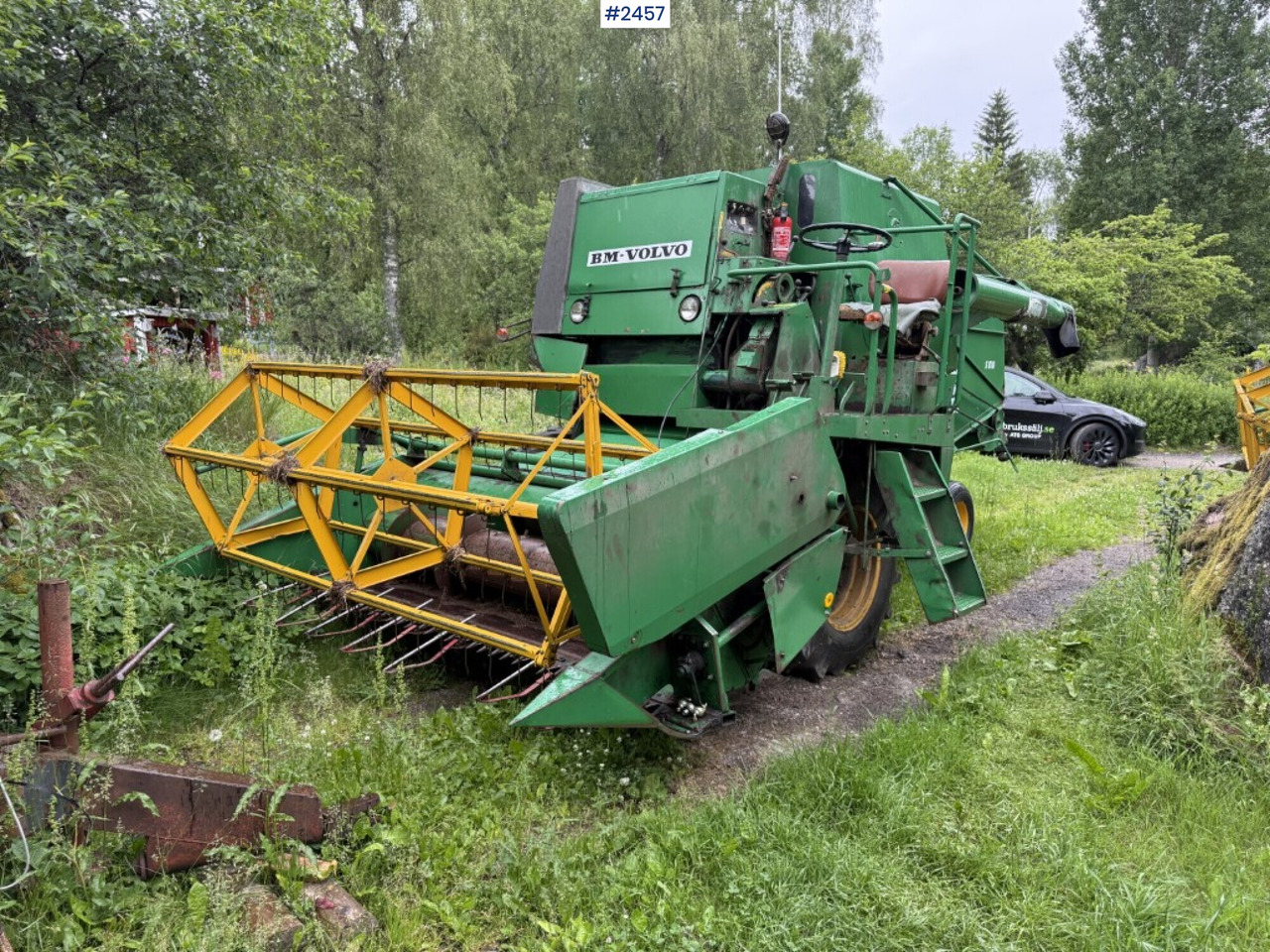 Combine harvester Volvo BM S830 with 2 cutting tables - Kombain: pilt 1 Combine harvester Volvo BM S830 with 2 cutting tables - Kombain: pilt 1