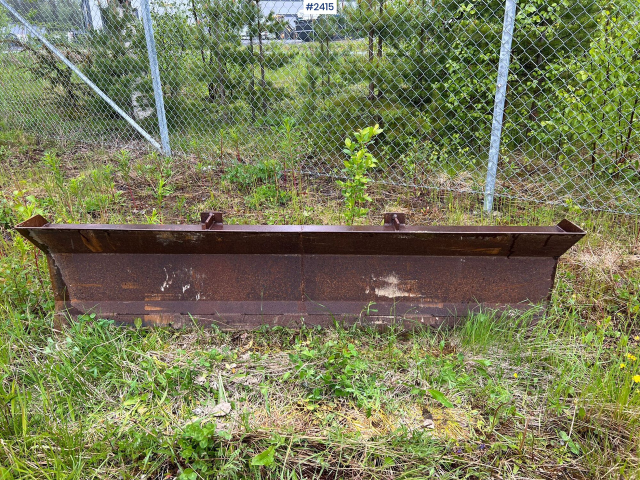 Dozer blade for agricultural tractor - Tera: pilt 1 Dozer blade for agricultural tractor - Tera: pilt 1