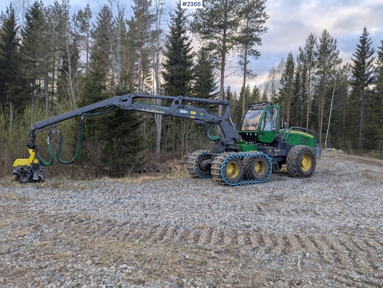 Harvester John Deere 1170G - Metsakoristaja: pilt 1 Harvester John Deere 1170G - Metsakoristaja: pilt 1