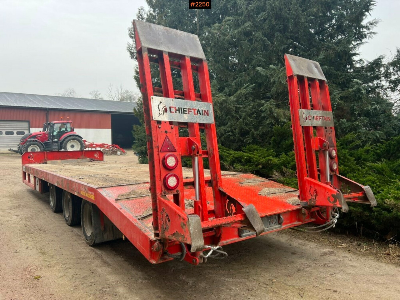 Machine trailer - Chieftain Trailers LTD - For tractor - Madal platvorm järelhaagis: pilt 3 Machine trailer - Chieftain Trailers LTD - For tractor - Madal platvorm järelhaagis: pilt 3