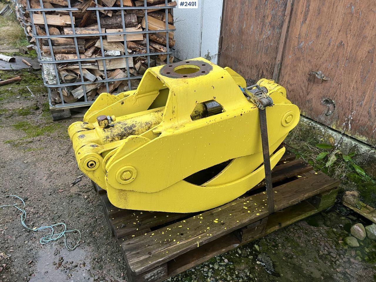 John Deere Logging Grapple SG 042 - Metsandusseadmed: pilt 2 John Deere Logging Grapple SG 042 - Metsandusseadmed: pilt 2