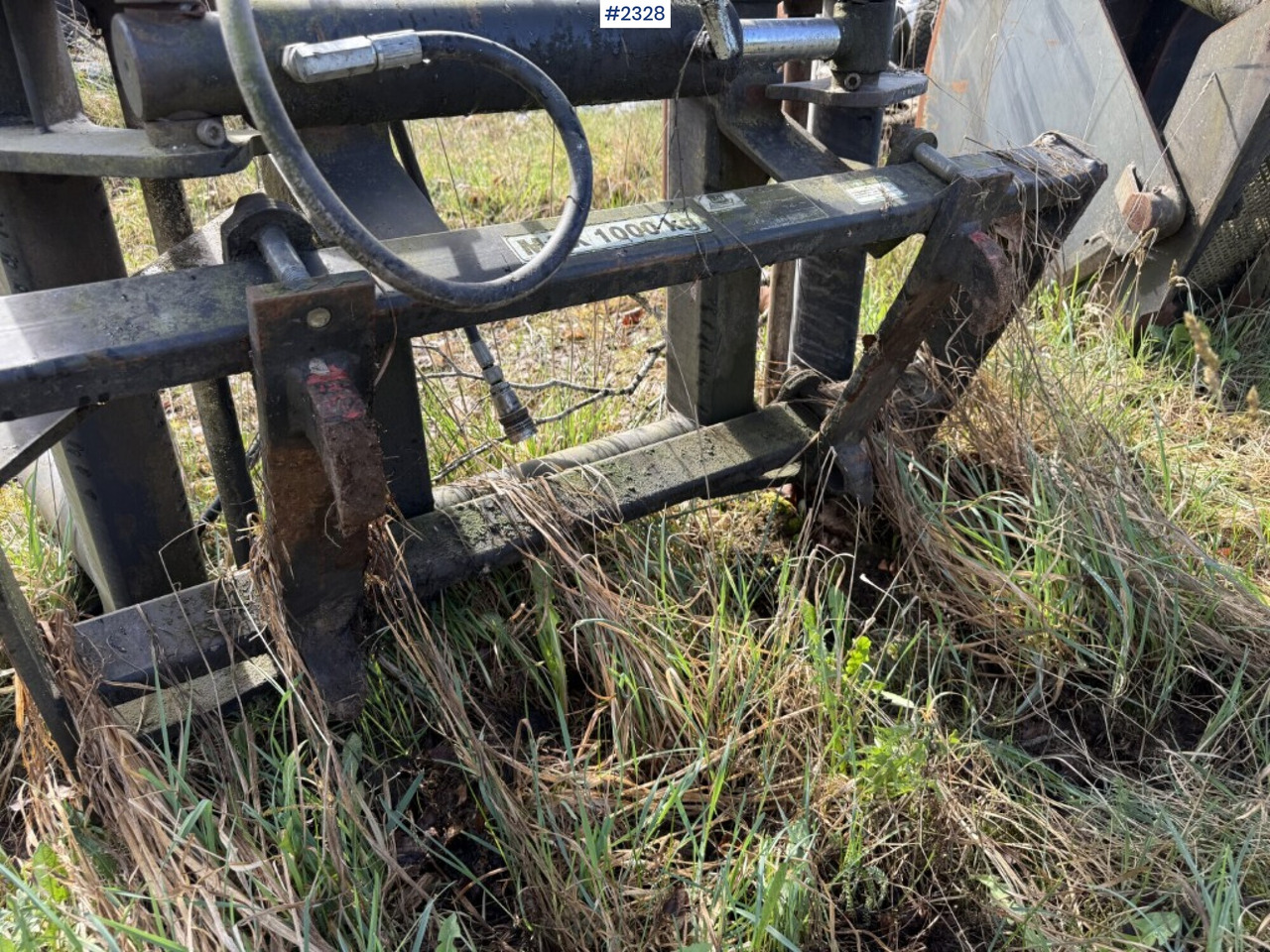 Round bale handler Ålö - Klamber: pilt 5 Round bale handler Ålö - Klamber: pilt 5