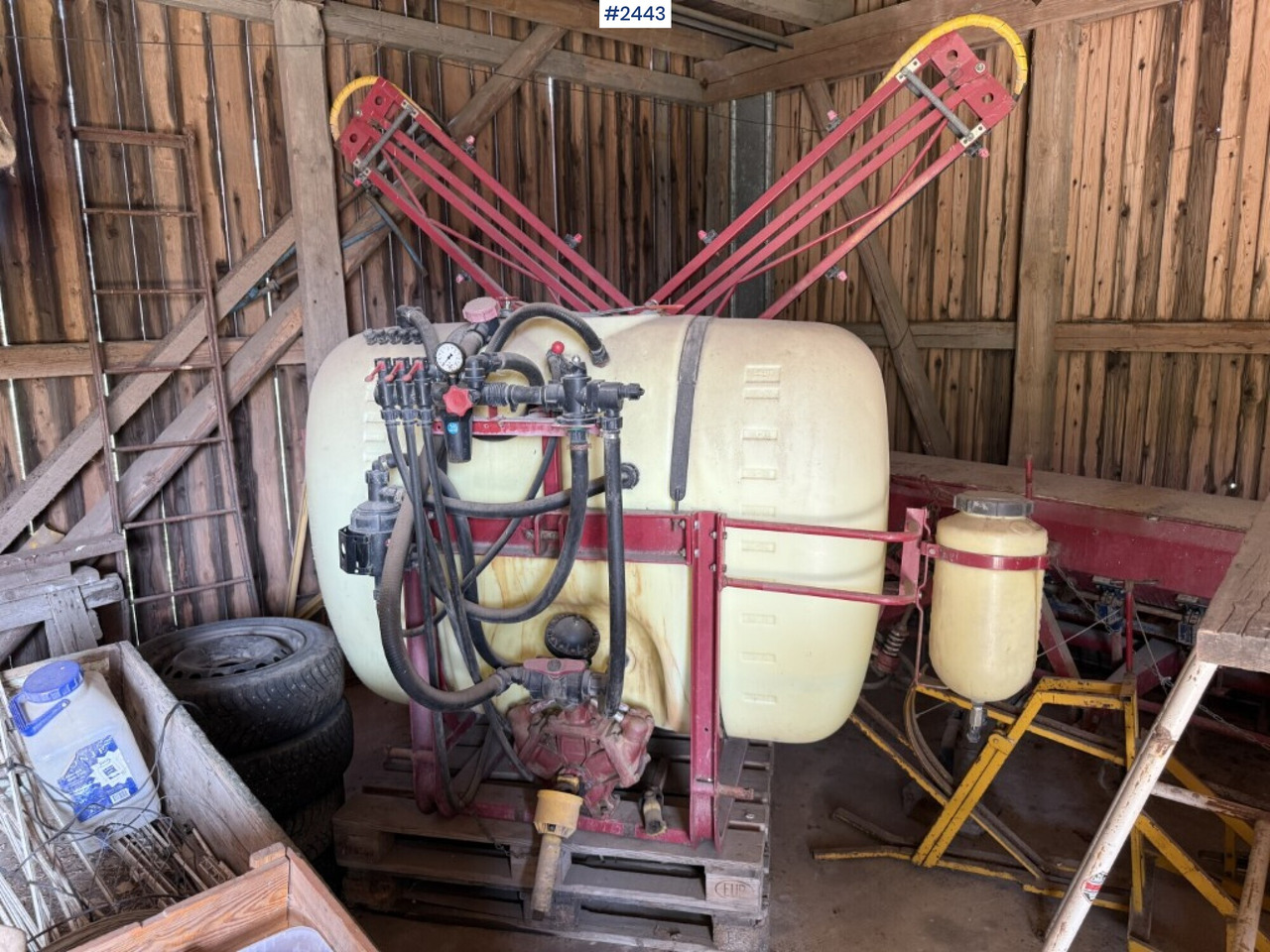 Sprayer Hardi 800L 12m - Pritsija: pilt 1 Sprayer Hardi 800L 12m - Pritsija: pilt 1