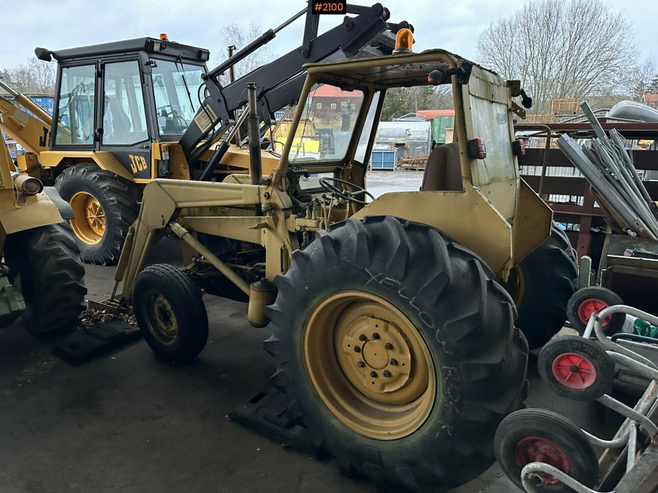 Tractor, 2 pcs Massey Ferguson 205 and 203 - Traktor: pilt 4 Tractor, 2 pcs Massey Ferguson 205 and 203 - Traktor: pilt 4