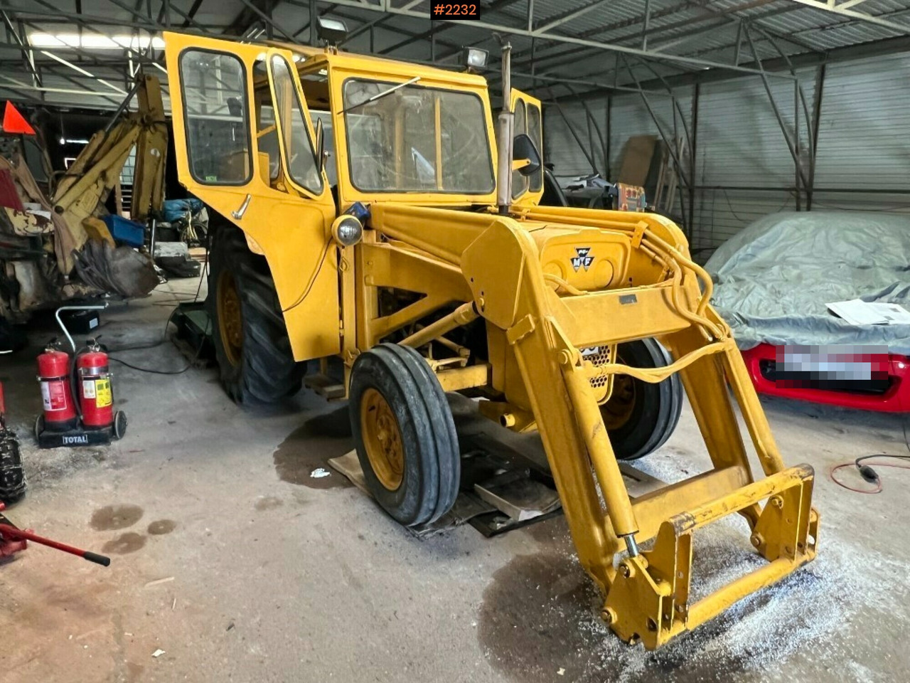 Tractor- MASSEY-FERGUSON 203 - Traktor: pilt 2 Tractor- MASSEY-FERGUSON 203 - Traktor: pilt 2