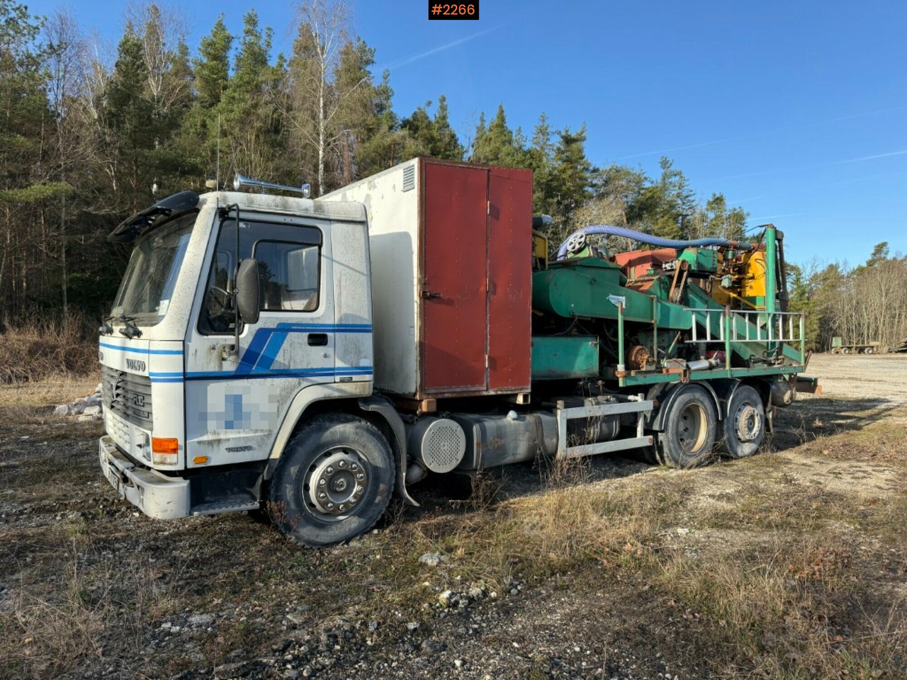Volvo FL10 6x2 with mobile grain mill - Veoauto: pilt 1 Volvo FL10 6x2 with mobile grain mill - Veoauto: pilt 1