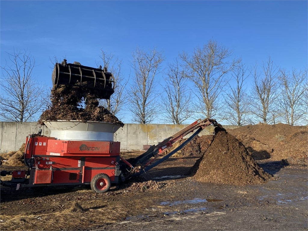 Bizon B-1030 Kompost Schredder Biomasse Mist Compost shr - Kõrrepurustaja: pilt 4 Bizon B-1030 Kompost Schredder Biomasse Mist Compost shr - Kõrrepurustaja: pilt 4