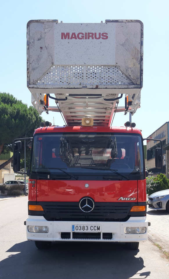 MERCEDES-BENZ 1528F MAGIRUS DLK 23-12 - Tuletõrjeauto: pilt 3 MERCEDES-BENZ 1528F MAGIRUS DLK 23-12 - Tuletõrjeauto: pilt 3