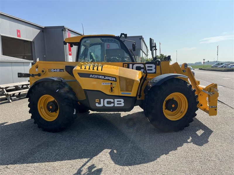 JCB 542-70 AgriSuper DTVT - Teleskooplaadur: pilt 1 JCB 542-70 AgriSuper DTVT - Teleskooplaadur: pilt 1