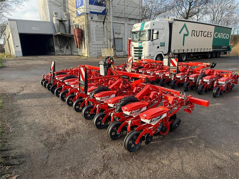 Kverneland Monopil SE Mulch Tandem 12 rij - Täppiskülvimasin: pilt 4 Kverneland Monopil SE Mulch Tandem 12 rij - Täppiskülvimasin: pilt 4