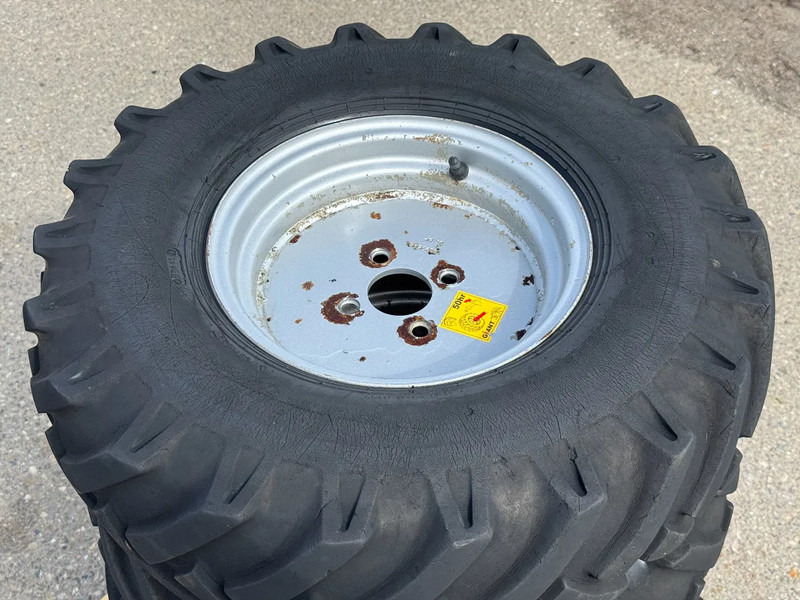 Giant Banden met velg 7.00-12 - Rehv: pilt 2 Giant Banden met velg 7.00-12 - Rehv: pilt 2